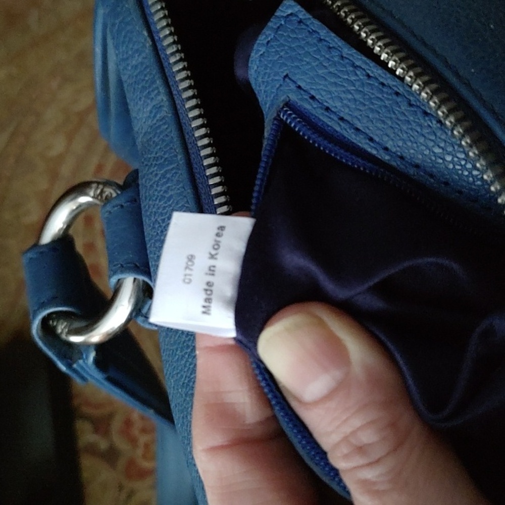 MCM papillon blue pebbled leather bag. 01709 MSRP$999 EUC - Picture 8 of 16